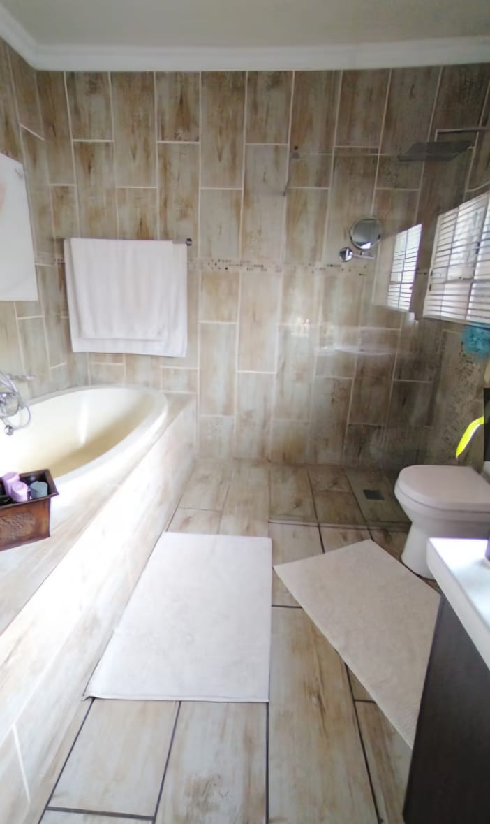 4 Bedroom Property for Sale in Christiana North West